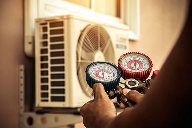 Professional Hvac technician working in Rochester, MN
